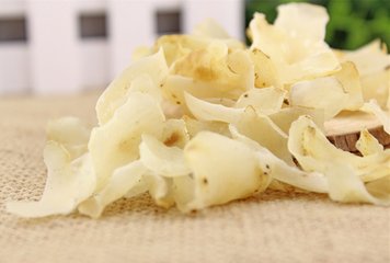 百合味甘,微苦,性平,无毒,入心肺、大、小肠四经.jpg 百合味甘,微苦,性平,无毒,入心肺、大、小肠四经.jpg